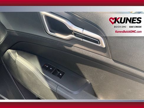Used 2026 Kia Sportage LX FWD image 40