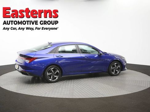 Used 2022 Hyundai Elantra SEL w/ Convenience + Premium Package FWD image 44