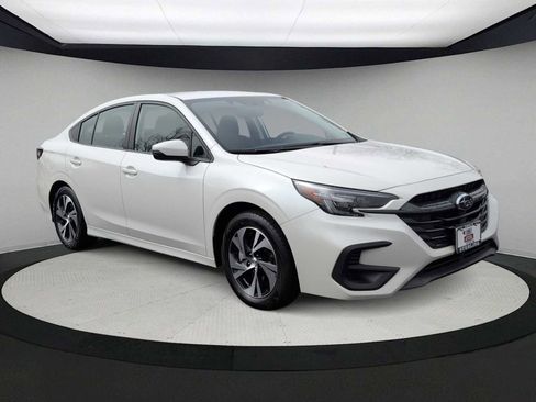 Used 2025 Subaru Legacy Premium image 2