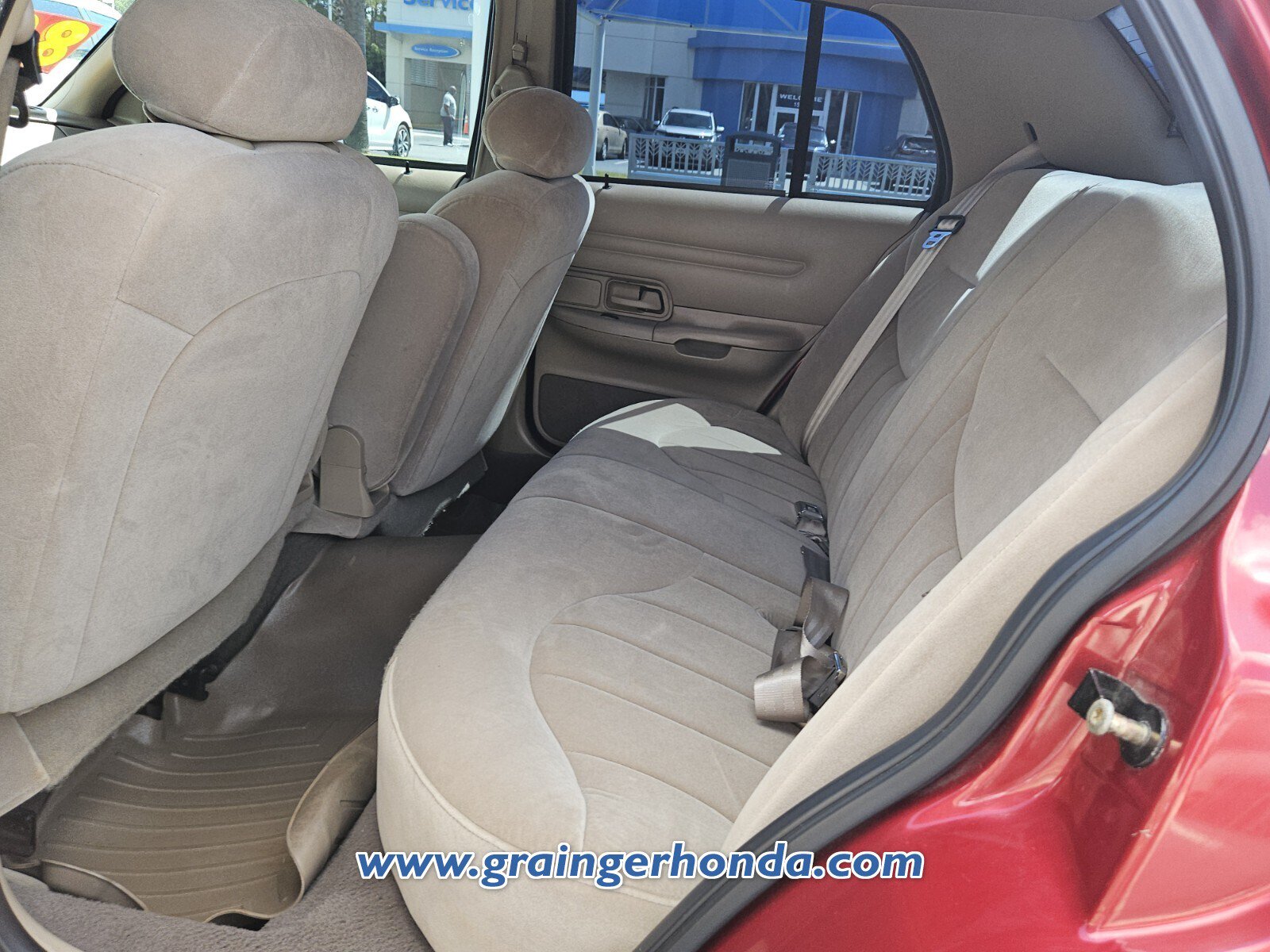 Used 2000 Ford Crown Victoria RWD image 11