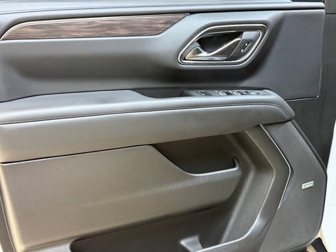 Used 2023 Chevrolet Tahoe LT image 13