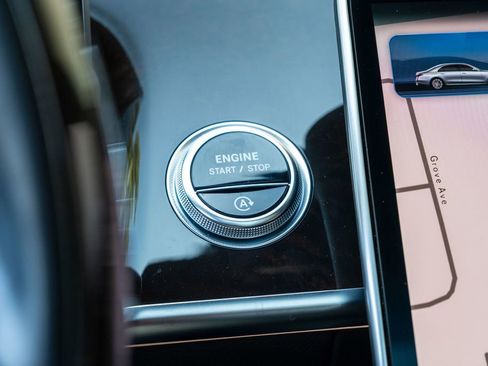 Used 2022 Mercedes-Benz S 500 S 500 image 24