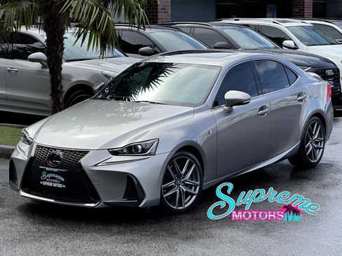 Used 2017 Lexus IS 200t F Sport w/ F Sport Package RWD image 1