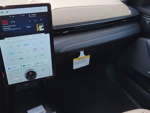 New 2025 Ford Mustang Mach-E Premium image 18