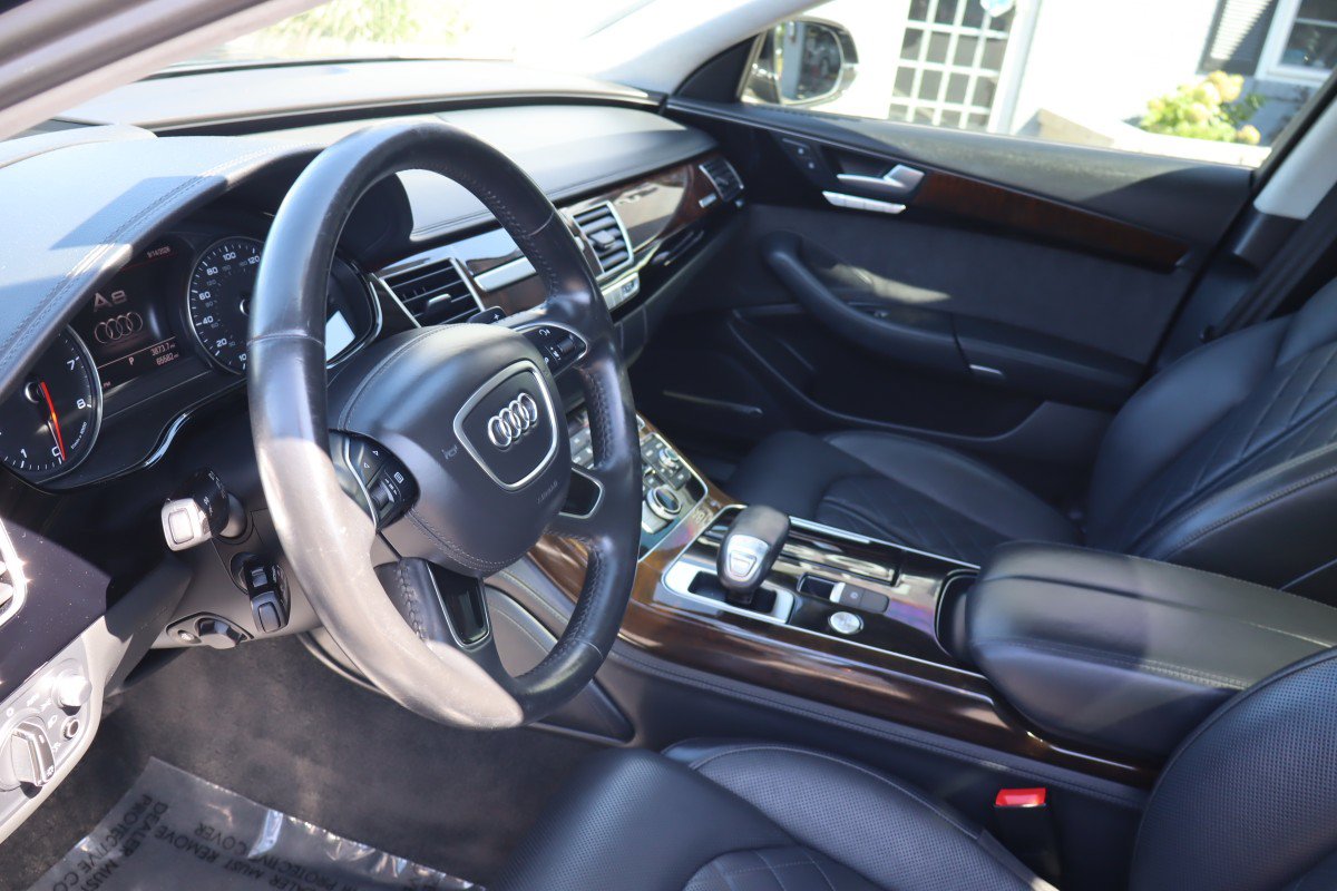 Used 2017 Audi A8 L 4.0T w/ Driver Assistance Package AWD/4WD image 33