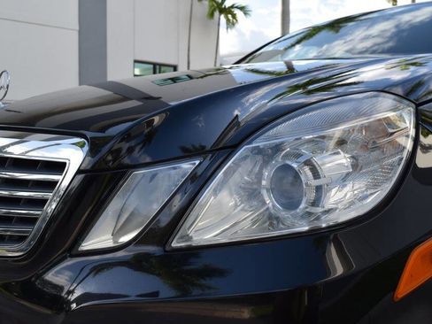 Used 2011 Mercedes-Benz E 350 4MATIC Sedan image 14