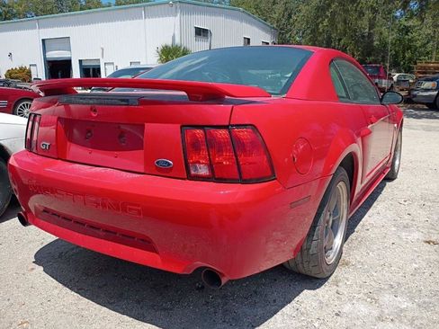 Used 2004 Ford Mustang GT RWD image 3