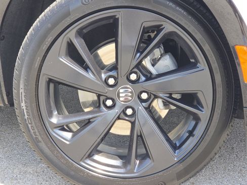 Used 2024 Buick Envision Sport Touring AWD/4WD image 10