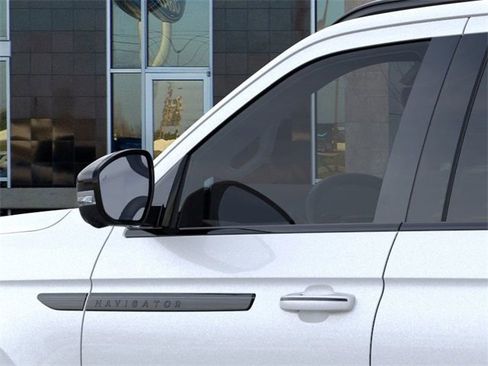 New 2025 Lincoln Navigator L Reserve w/ Jet Appearance Package image 20