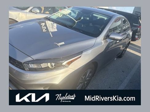 Used 2024 Kia Forte LXS w/ LXS Technology Package FWD image 1