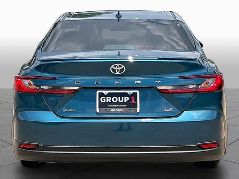 Used 2026 Toyota Camry LE w/ Convenience Package FWD image 5