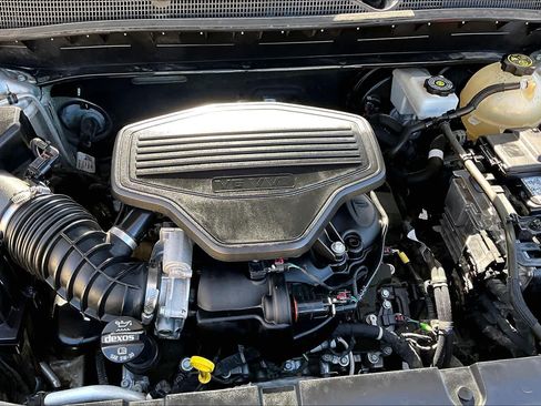 Used 2020 Chevrolet Blazer RS FWD image 34