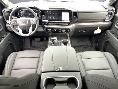New 2026 GMC Sierra 1500 Elevation w/ Elevation Premium Package AWD/4WD image 17