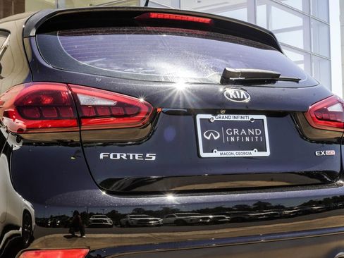Used 2016 Kia Forte EX w/ EX Premium Technology Package FWD image 13
