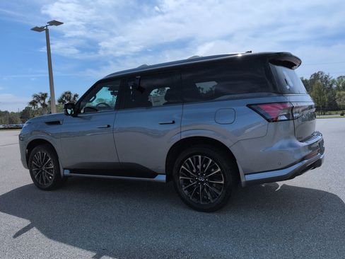 New 2026 INFINITI QX80 Autograph image 7