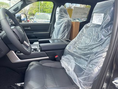 New 2026 Toyota Tundra Platinum AWD/4WD image 16