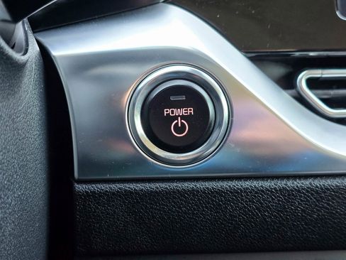 Used 2022 Kia Niro EX Premium w/ Cold Weather Package image 19