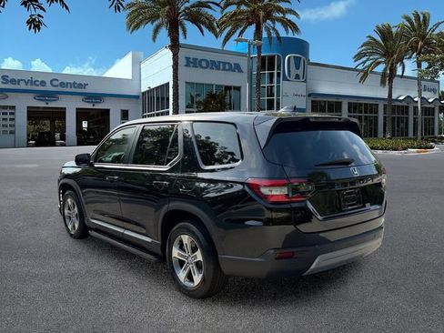 Used 2024 Honda Pilot EX-L image 6