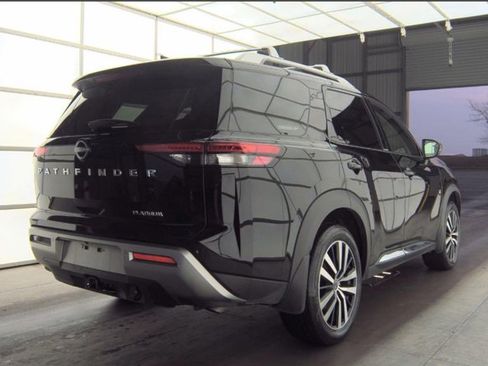 Certified 2024 Nissan Pathfinder Platinum w/ Cargo Package image 3