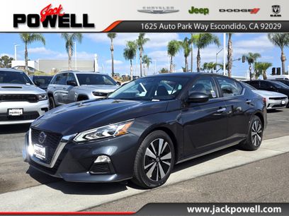 Used 2022 Nissan Altima 2.5 SV