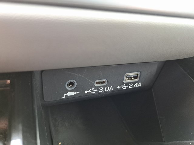 Certified 2024 Subaru Outback Premium AWD/4WD image 17