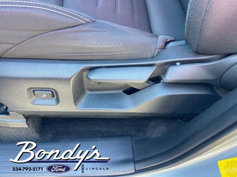 Used 2024 Toyota Tacoma 4x4 Double Cab image 12