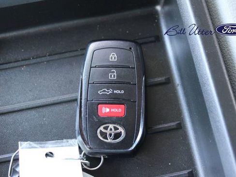 Used 2024 Toyota Tundra Limited w/ Power Package image 26