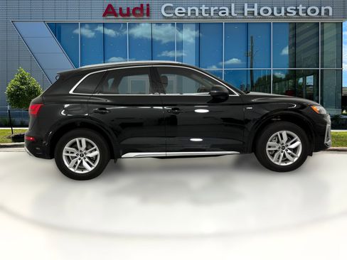 Certified 2023 Audi Q5 2.0T Premium w/ Convenience Package image 8