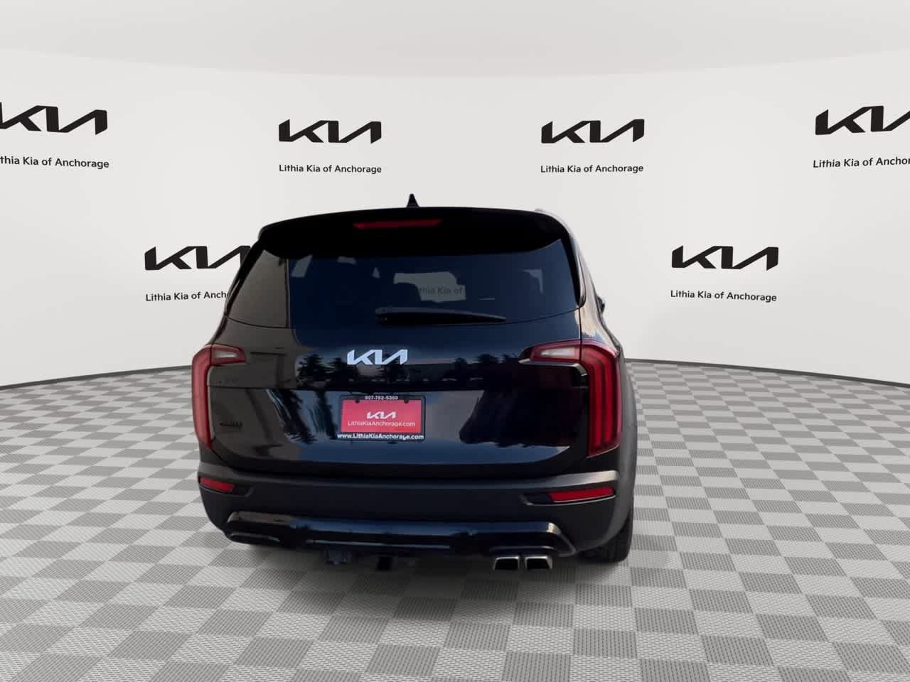 Used 2022 Kia Telluride SX w/ SX Prestige Package AWD/4WD image 8