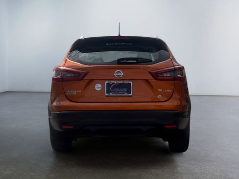 Used 2022 Nissan Rogue Sport SL w/ Premium Package image 6