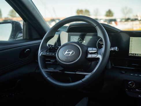 New 2026 Hyundai Elantra Sport FWD image 14