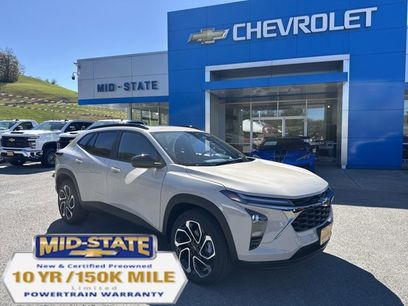 New 2026 Chevrolet Trax RS w/ Sunroof Package