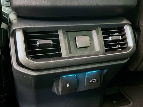 Used 2022 Ford F150 XLT w/ Equipment Group 302A High image 13