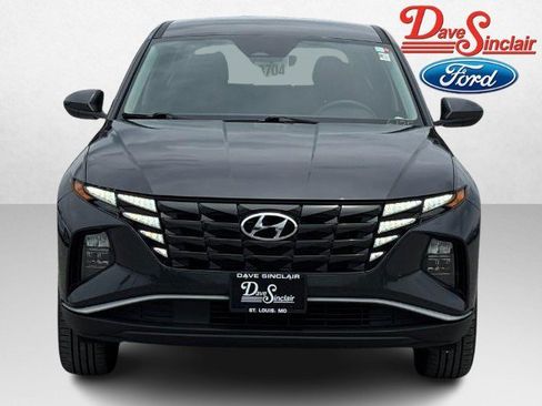Used 2024 Hyundai Tucson SE AWD/4WD image 2
