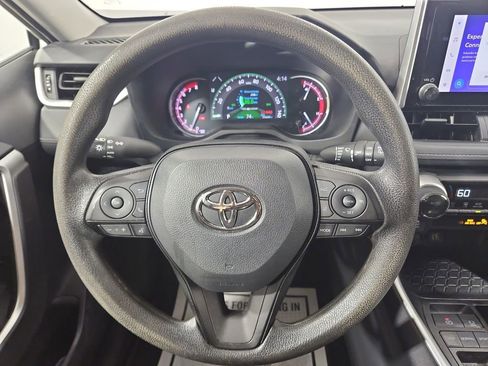 Used 2023 Toyota RAV4 XLE w/ Convenience Package FWD image 15