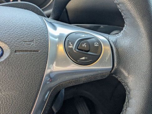 Used 2015 Ford Escape Titanium w/ Equipment Group 301A FWD image 4
