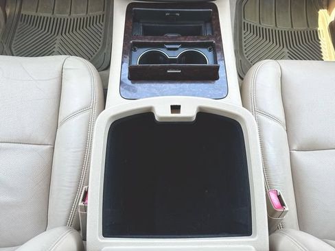 Used 2014 GMC Yukon Denali AWD/4WD image 34