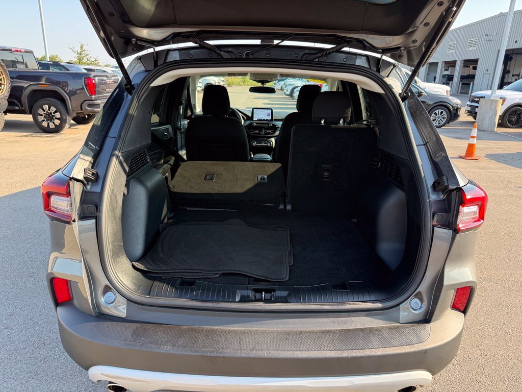 Used 2025 Ford Escape Active FWD image 34