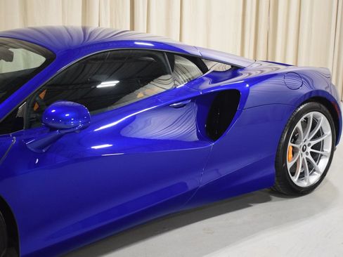 New 2026 McLaren Artura RWD image 2