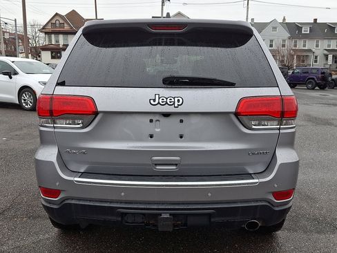 Used 2018 Jeep Grand Cherokee Limited w/ Trailer Tow Group IV image 5