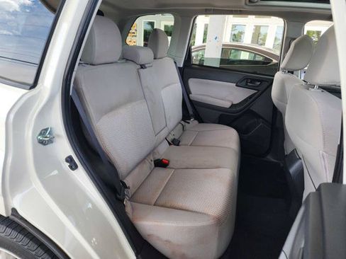 Used 2015 Subaru Forester 2.5i Premium w/ Popular Package #2 AWD/4WD image 16