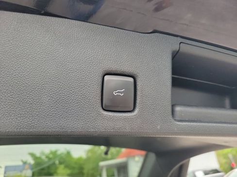 Used 2024 Ford Escape Active AWD/4WD image 10