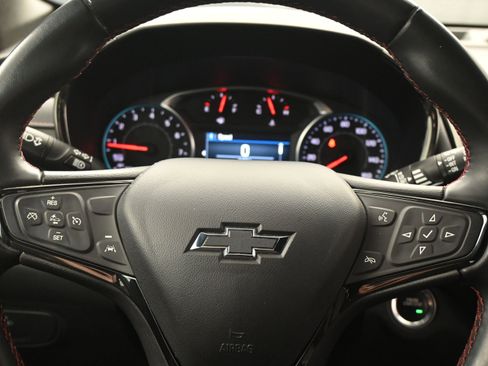 Used 2023 Chevrolet Equinox RS image 19