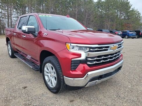 Used 2023 Chevrolet Silverado 1500 LTZ w/ Z71 Off-Road Package AWD/4WD image 4