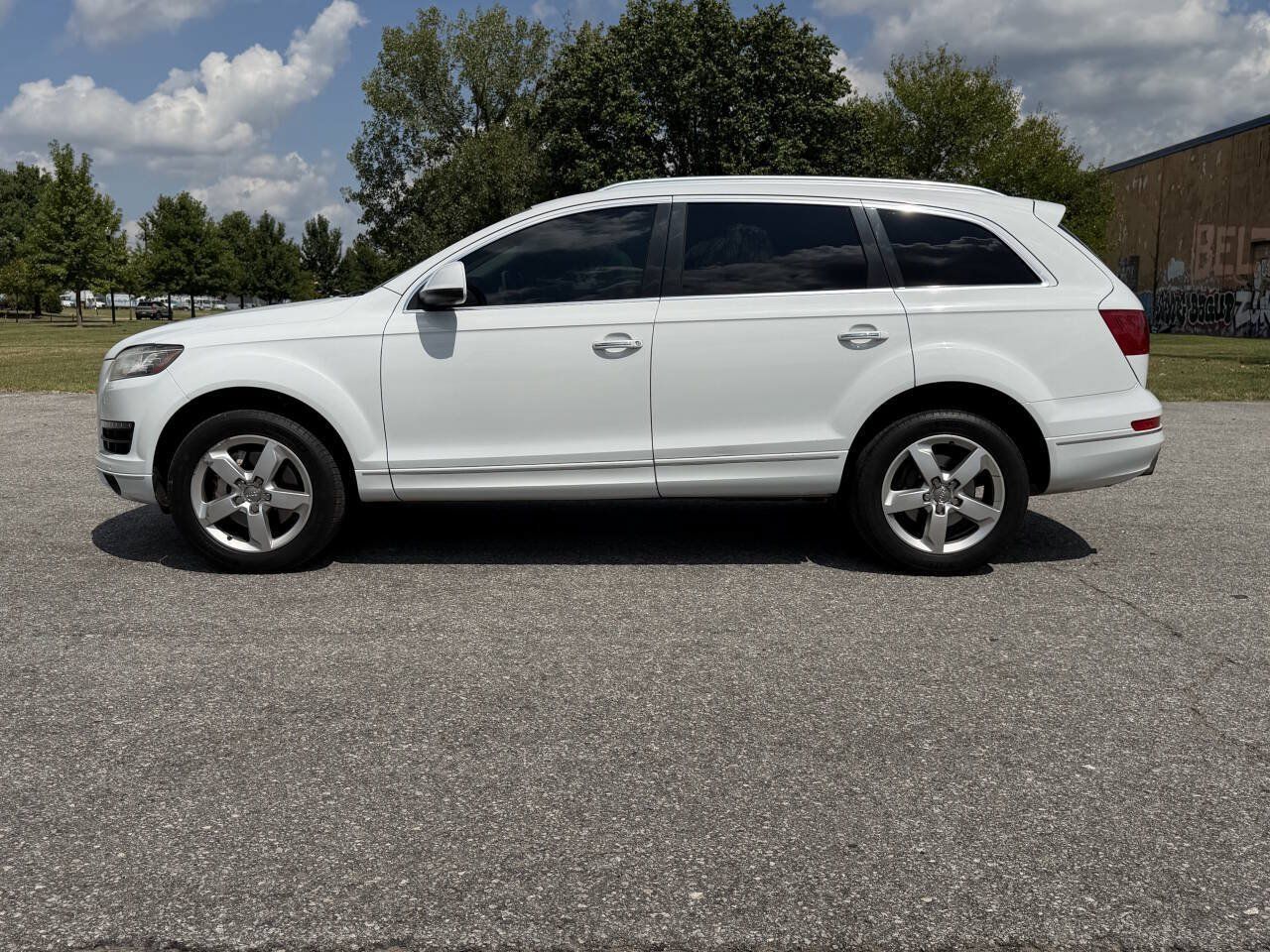 Used 2015 Audi Q7 3.0T Premium w/ Technology Package AWD/4WD image 21