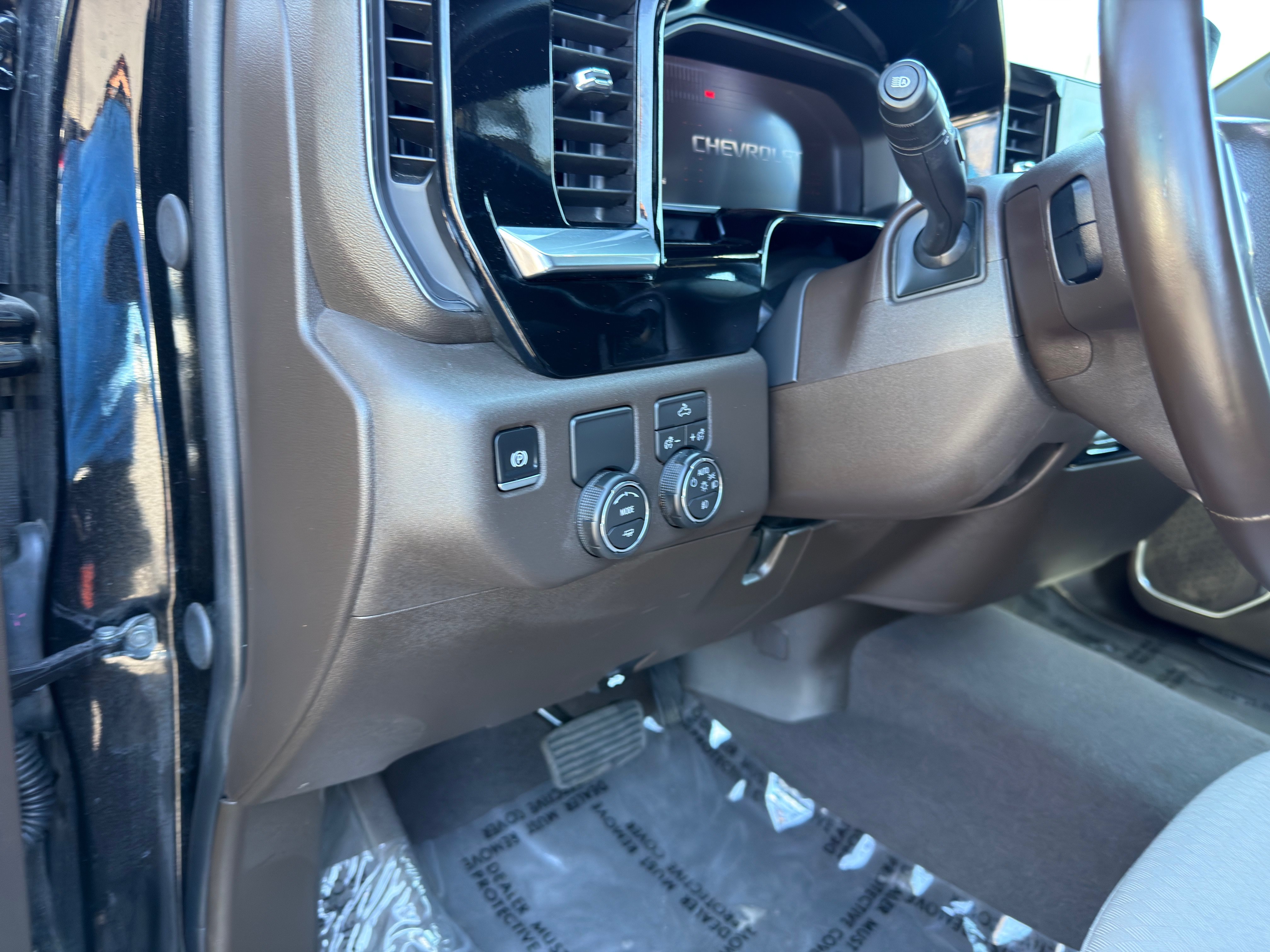 Used 2026 Chevrolet Silverado 1500 RST RWD image 27