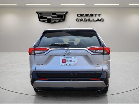 Certified 2025 Toyota RAV4 SE AWD/4WD image 4