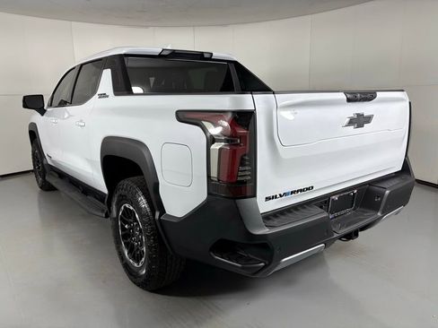 New 2026 Chevrolet Silverado EV Trail Boss image 7