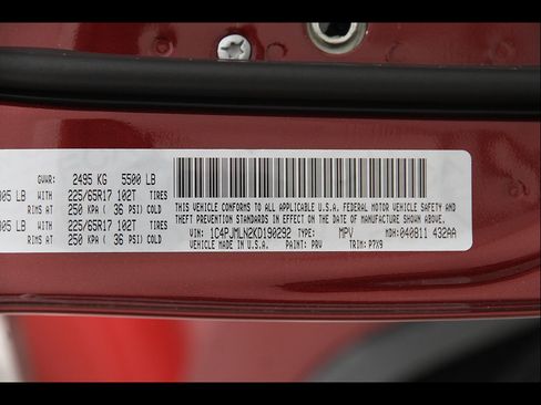 Used 2019 Jeep Cherokee Latitude Plus w/ Cold Weather Group AWD/4WD image 23