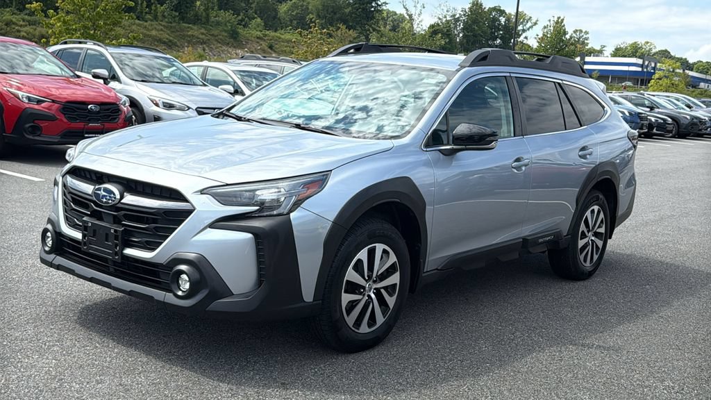 Certified 2024 Subaru Outback Premium AWD/4WD image 3